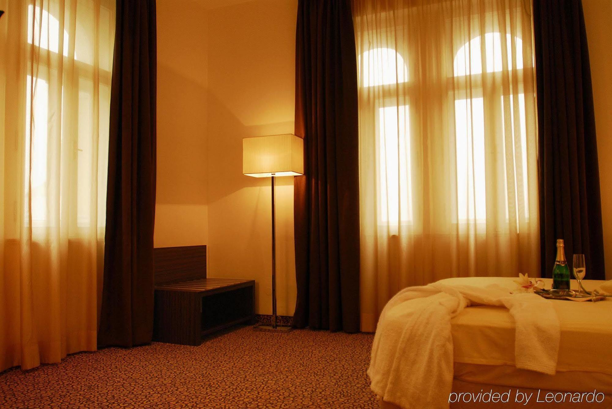 Hotel Assenzio Prag Eksteriør billede