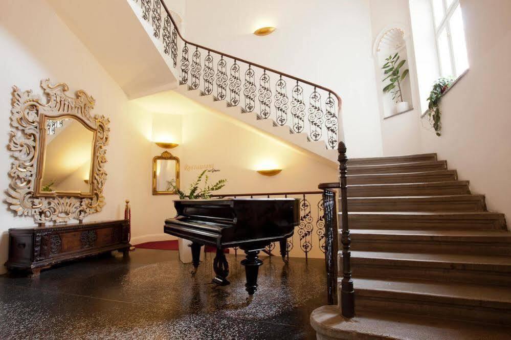 Hotel Assenzio Prag Eksteriør billede